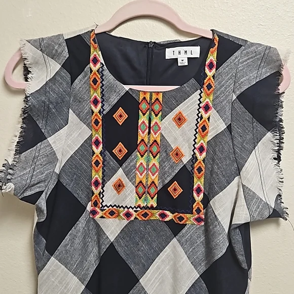 THML Checkered embroidered fringe sleeves dress women's size Medium - Picture 3 of 12